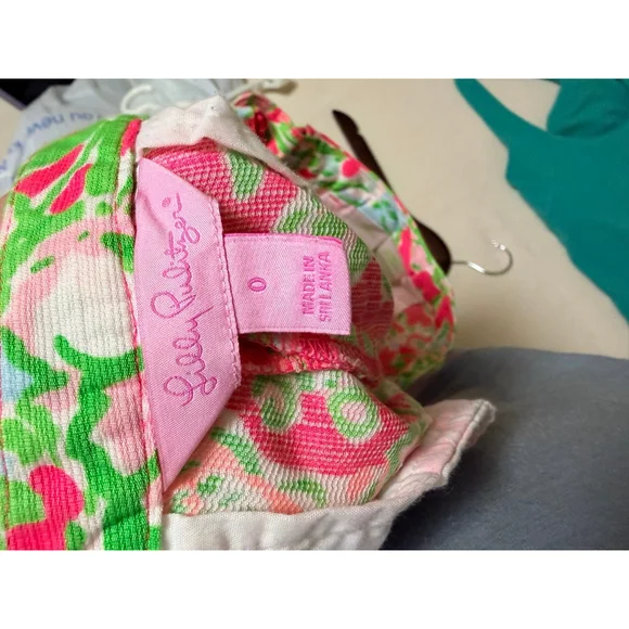 Lilly Pulitzer Adie Shorts - Picture 6 of 7